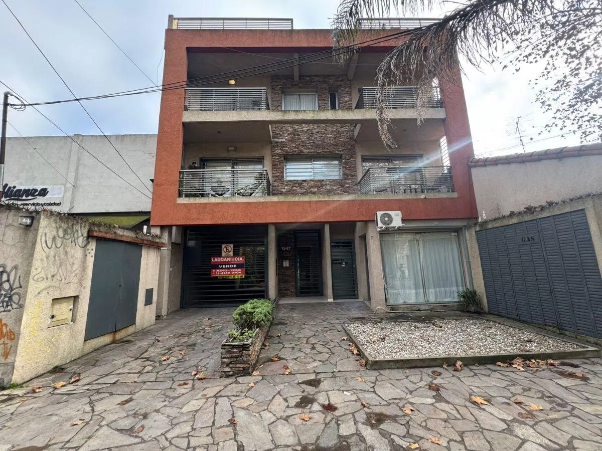 Departamento en alquiler, excelente ubicación ! 4