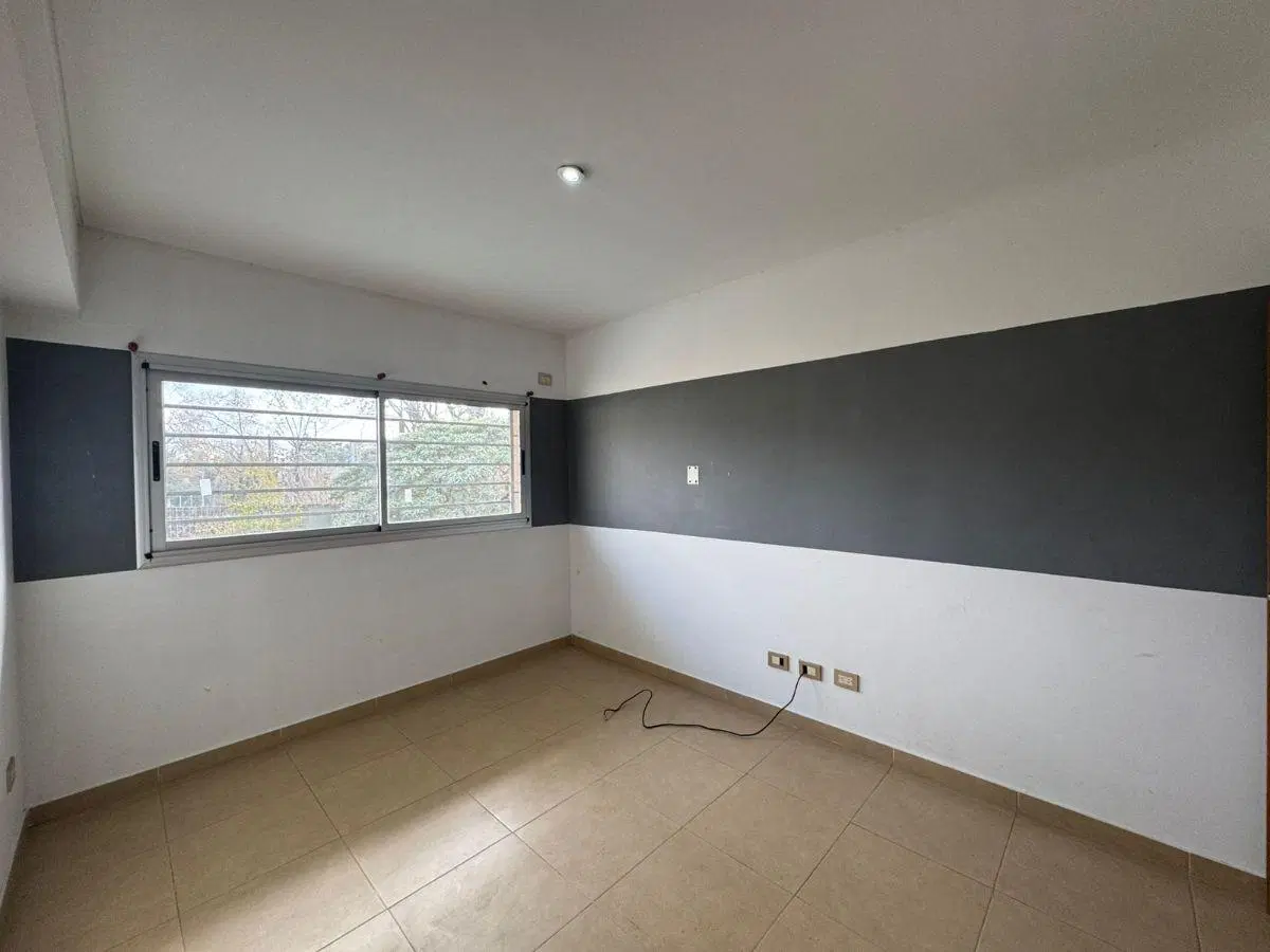 Departamento en alquiler, excelente ubicación ! 5