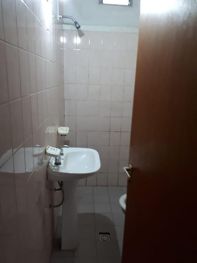 Departamento al frente uso profesional