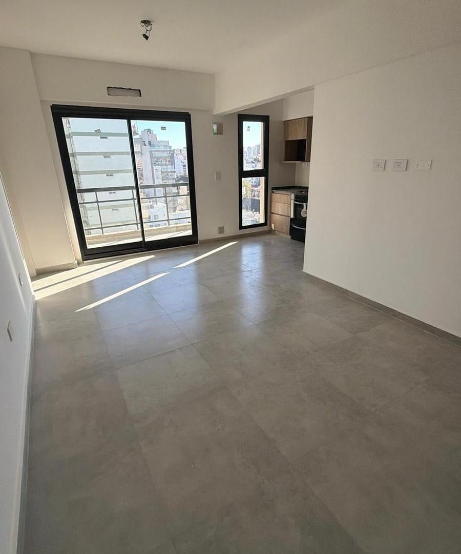 Semipiso de 2 ambientes al frente