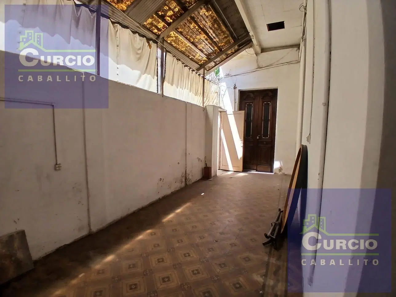 Casa 7 ambientes o mas. | AVENIDA CASEROS al 3800 4