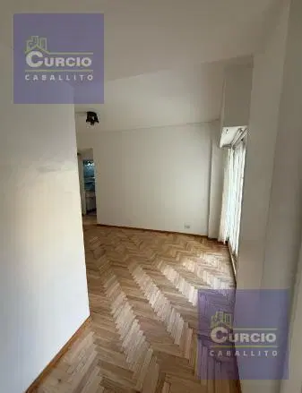 Departamento 2 ambientes en Almagro 5