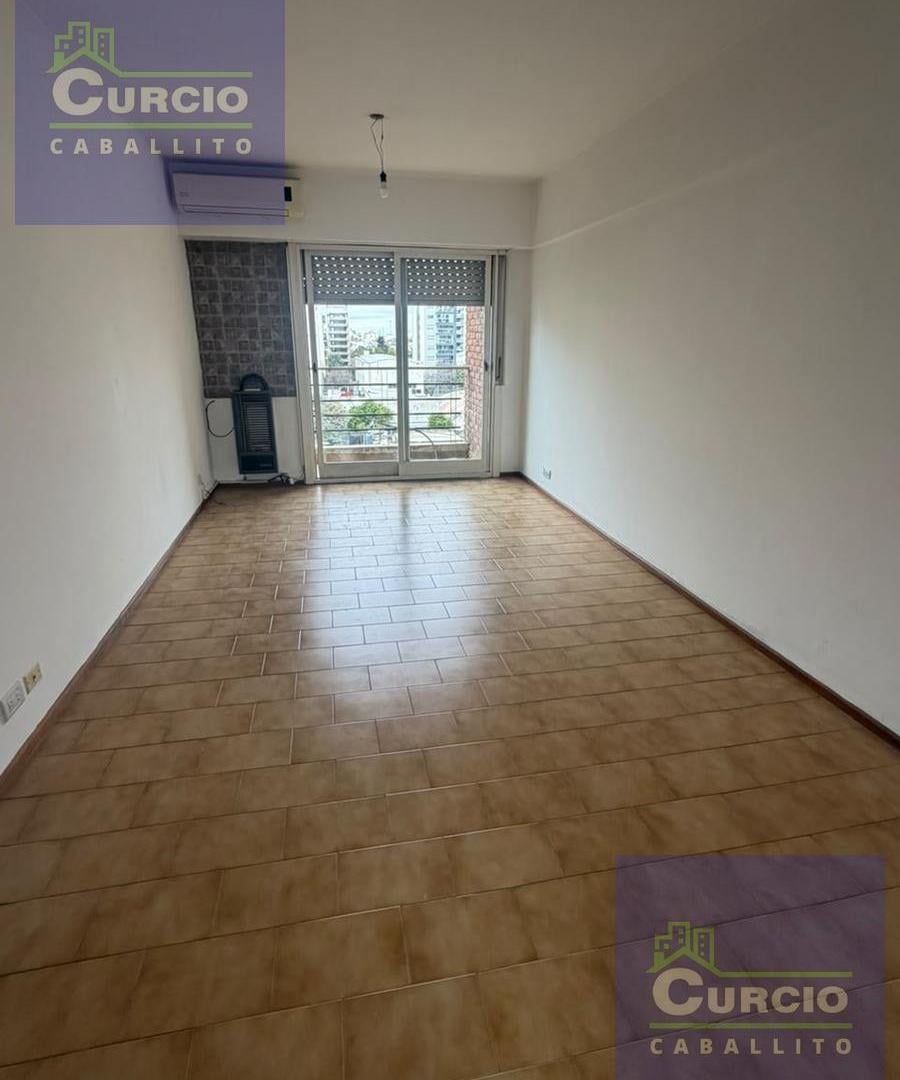 Foto de Departamento 3 ambientes en Alquiler Villa Luro, imagen 1