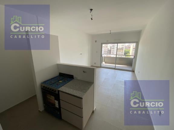 Foto de Monoambiente con balcón en Flores – Apto Crédito, imagen 1
