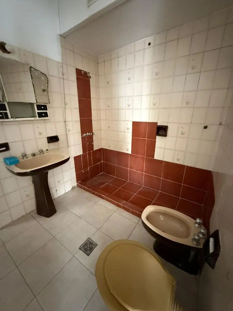 VENTA - CASA 3 DORMITORIOS - BARRIO SAN VICENTE 2