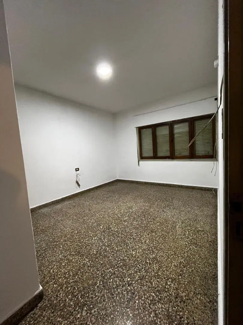 ALQUILA - DEPTO 2 DOR - BARRIO SAN VICENTE 8