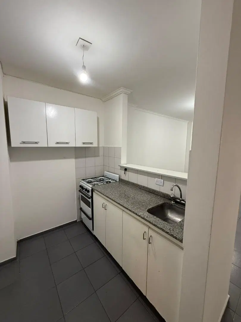 Departamento 1 Dormitorio | Primer Piso | Excelente Estado 2