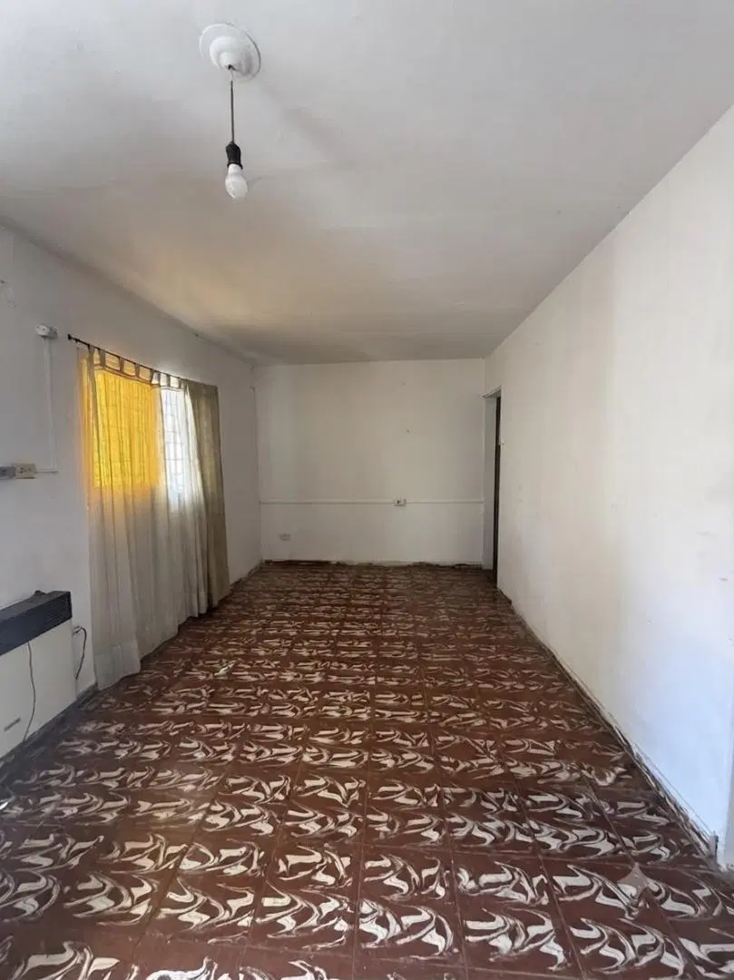 ALQUILER - CASA 2 DORMITORIOS - BARRIO ALTAMIRA 3