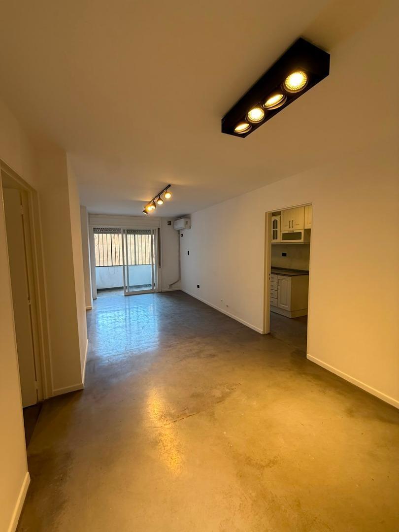 Foto de VENTA - HERMOSO DEPARTAMENTO 3 DOR - CENTRO, imagen 2