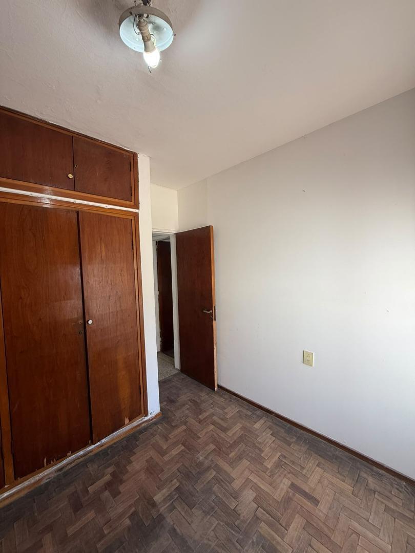 Foto de VENTA - CASA TRES DORMITORIOS - BARRIO SAN VICENTE, imagen 4