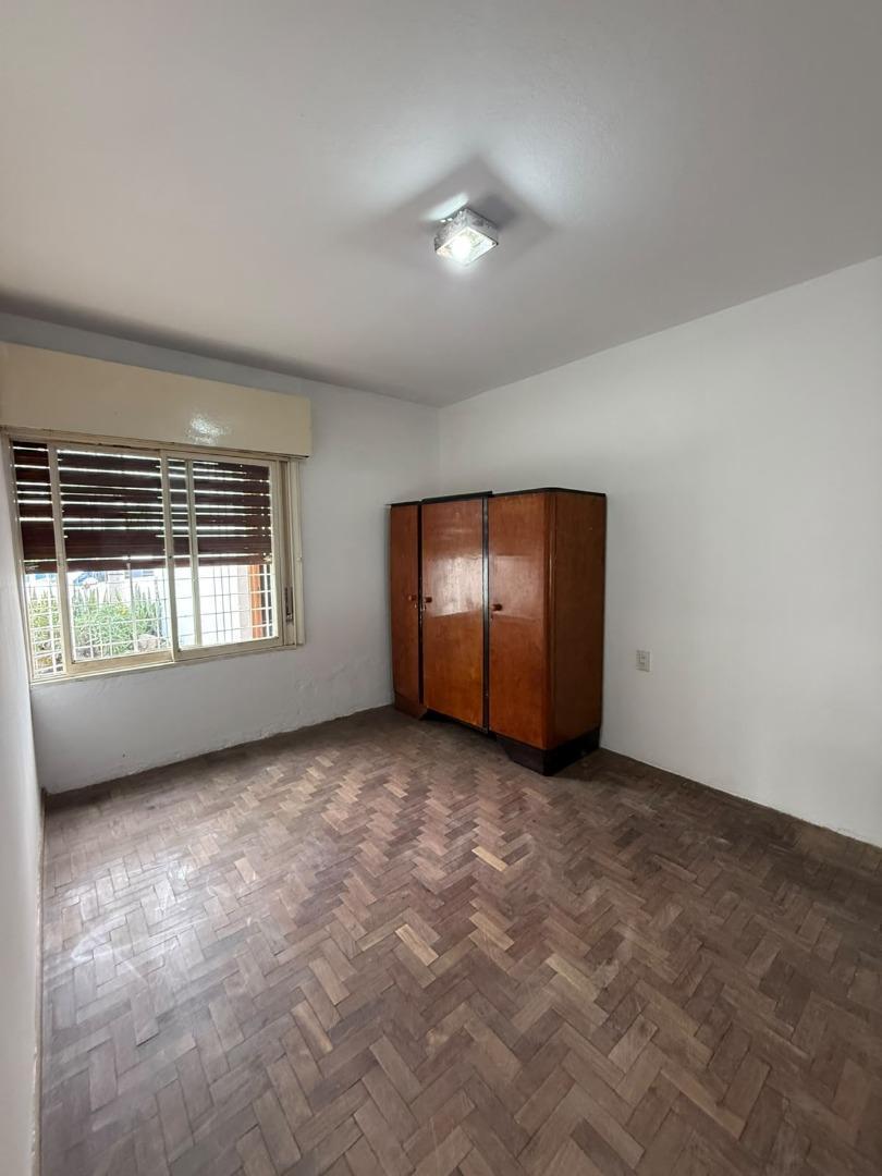 Foto de VENTA - CASA TRES DORMITORIOS - BARRIO SAN VICENTE, imagen 5