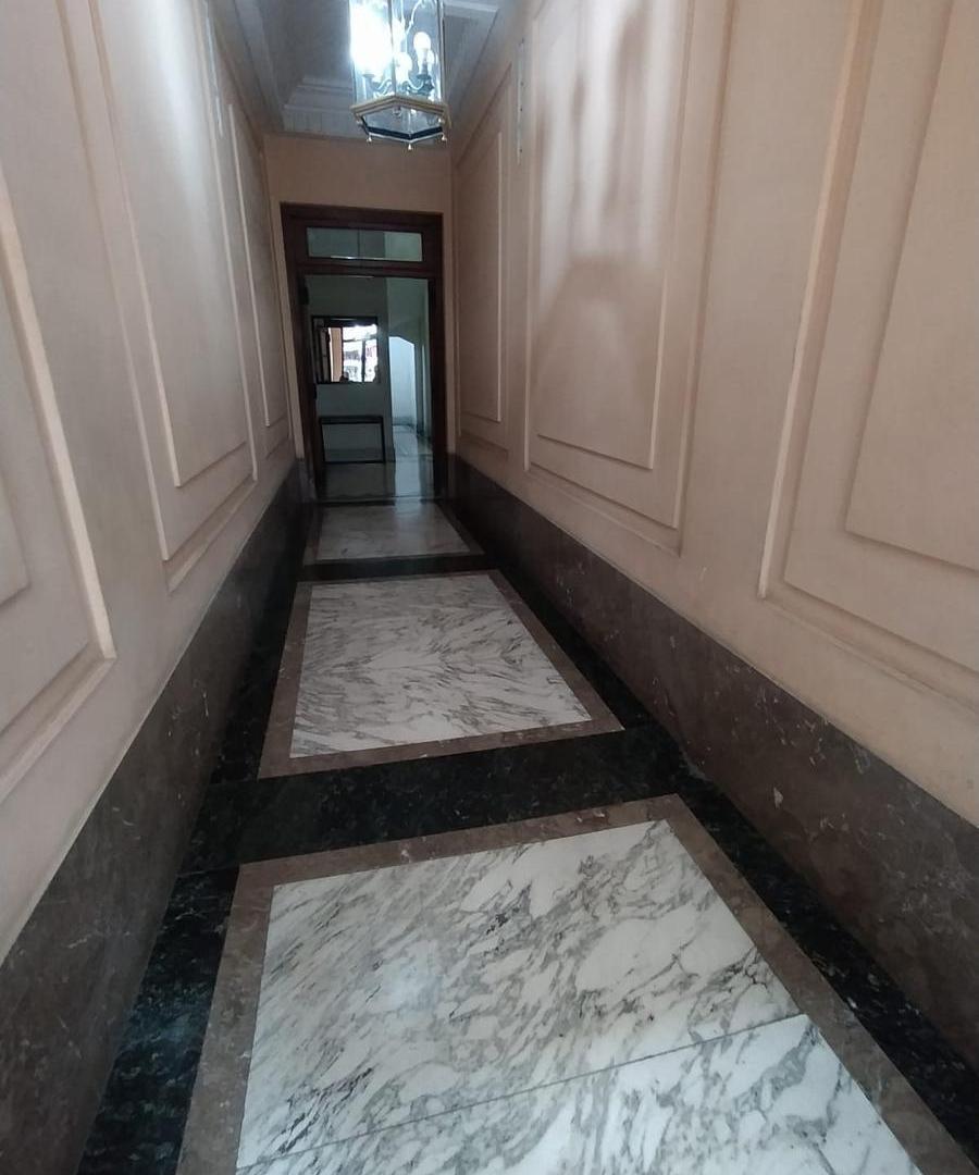 Foto de VENTA DEPARTAMENTO DE 4 AMBIENTES C/ DEPENDENCIA, imagen 1