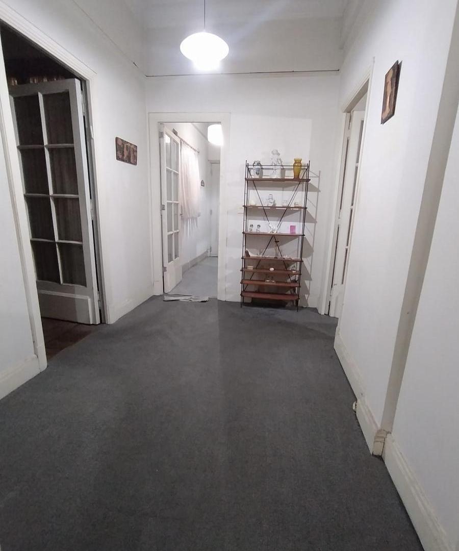 Foto de VENTA DEPARTAMENTO DE 4 AMBIENTES C/ DEPENDENCIA, imagen 2