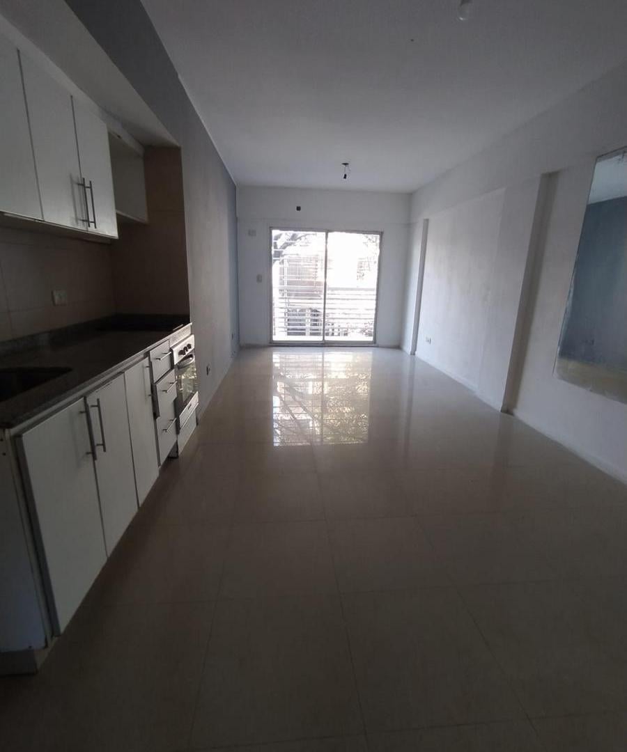 Foto de DEPARTAMENTO DE 2 AMBIENTES EN ALQUILER, imagen 1
