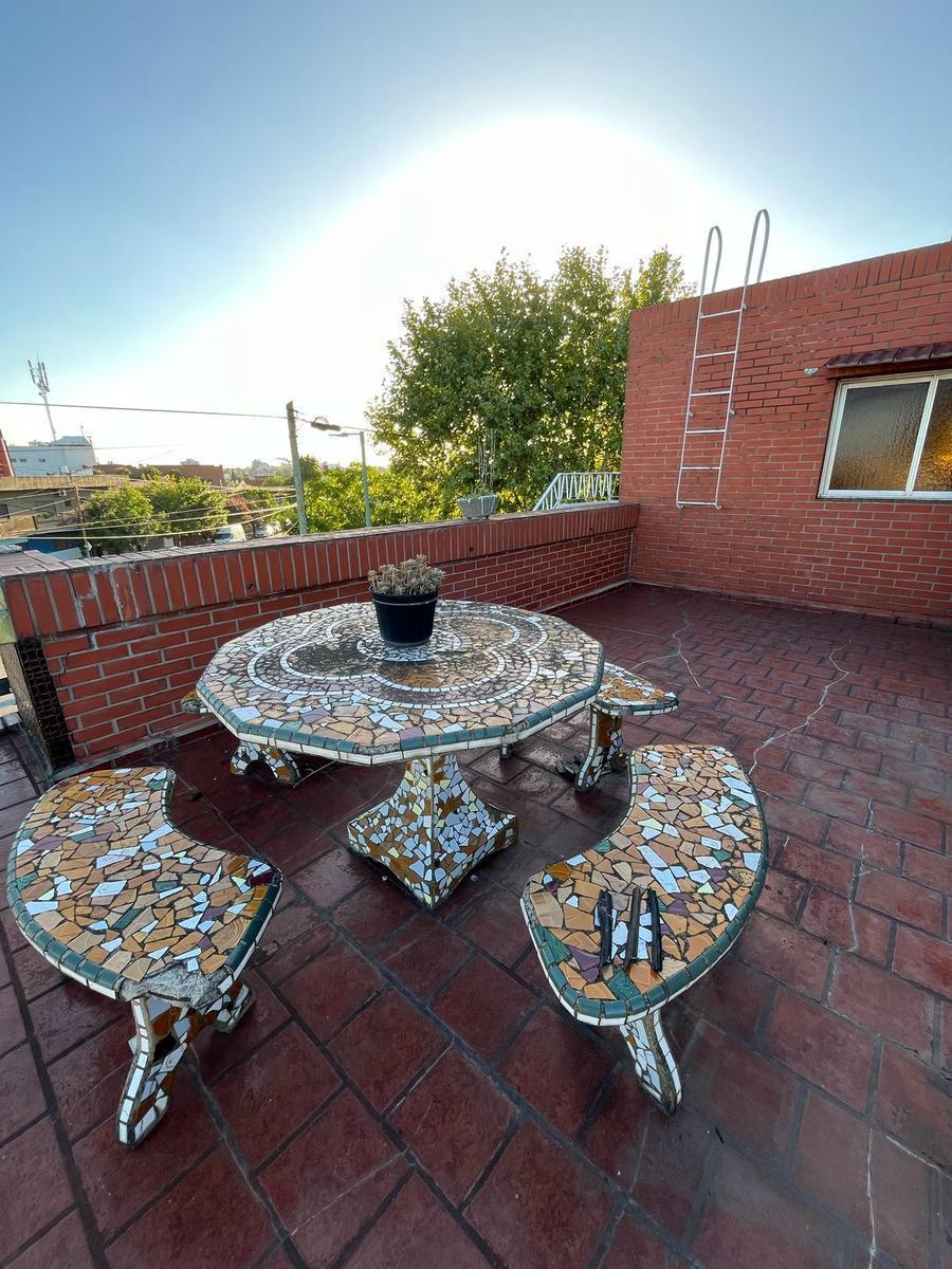 Venta - Villa Lugano - Piso Unico Al Frente 3 Ambientes 4