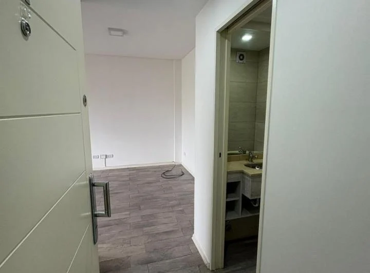 ALQUILER DEPARTAMENTO 3 AMBIENTES CON BALCÓN CON PARRILLA EN VILLA LUGANO 2