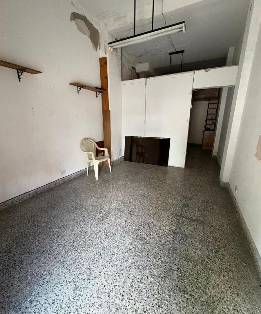 VENTA DE LOCAL ZONA COMERCIAL en Villa Lugano, CABA