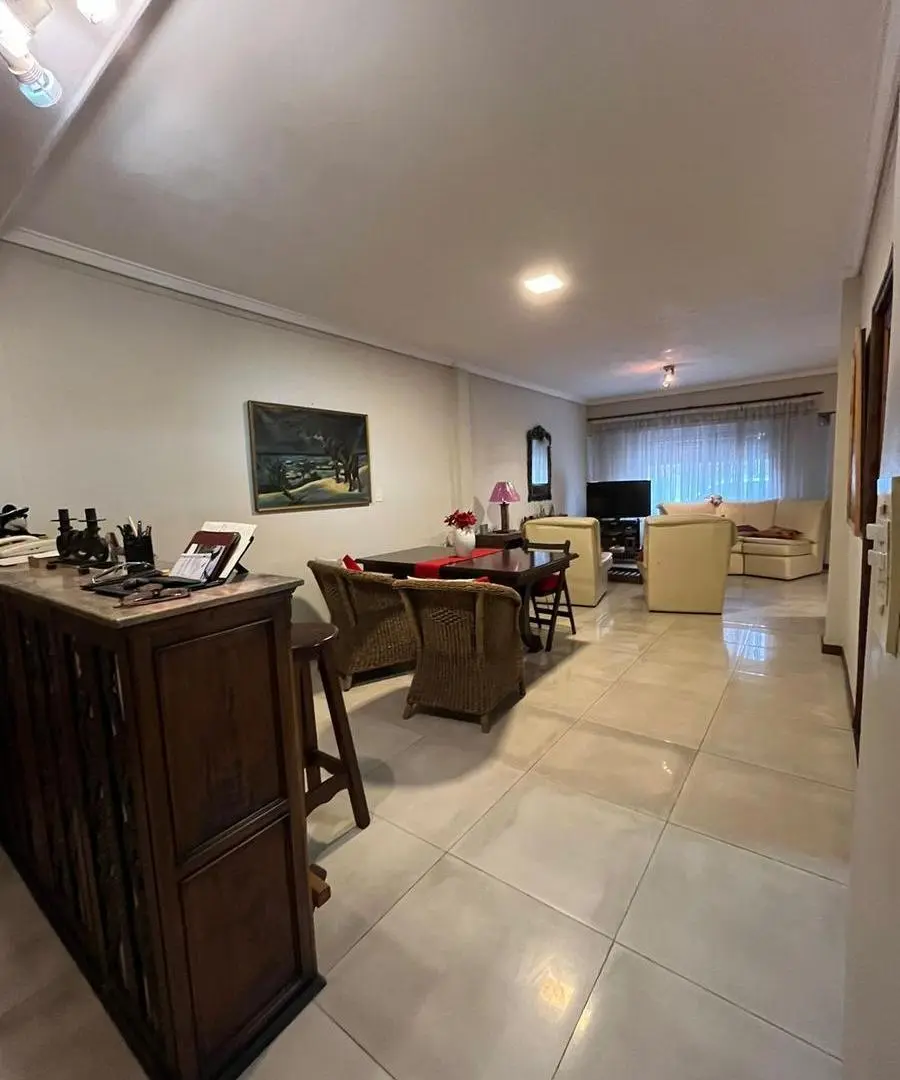 VENTA DE CHALET 5 AMBIENTES en Villa Lugano, CABA 3