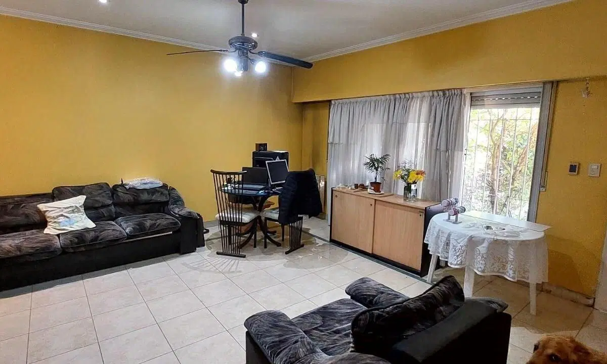VENTA CASA 3 AMBIENTES TODA EN PLANTA BAJA CON COCHERA en Villa Lugano, CABA 3