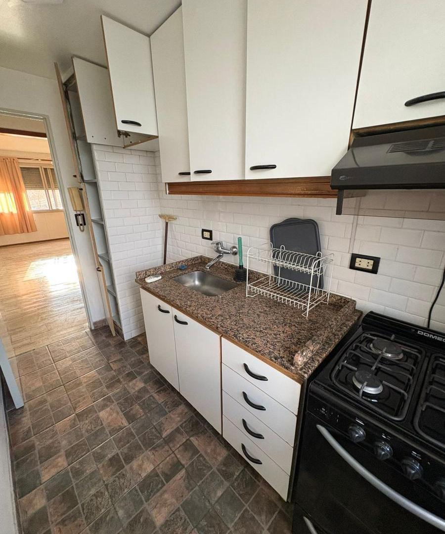 Foto de ALQUILER DE DEPARTAMENTO 3 AMBIENTES EN BARRIO NÁGERA, en Villa Lugano, imagen 3