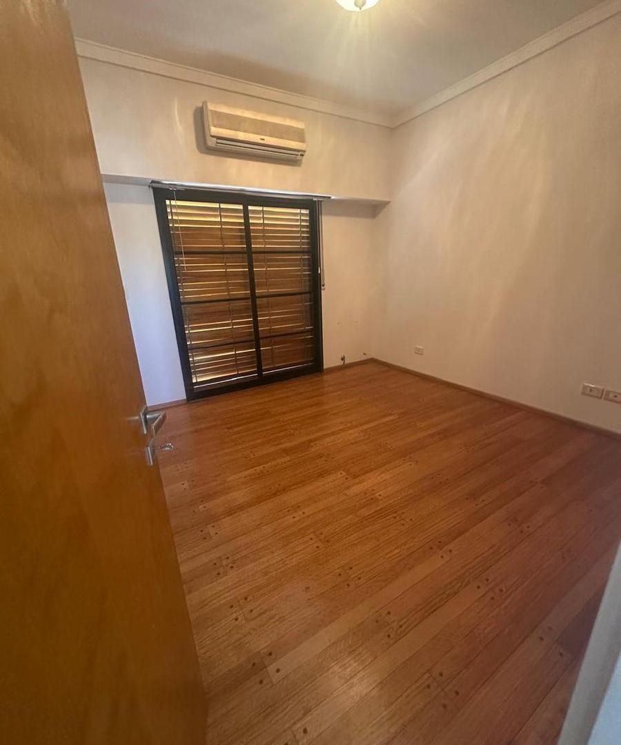 Foto de VENTA DÚPLEX 3 AMBIENTES CON ENTRADA INDEPENDIENTE en Villa Lugano, CABA, imagen 3