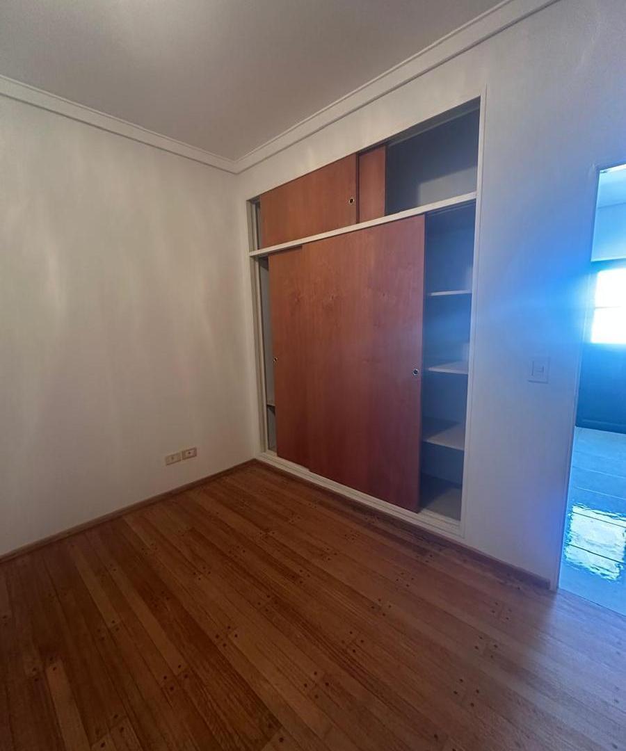 Foto de VENTA DÚPLEX 3 AMBIENTES CON ENTRADA INDEPENDIENTE en Villa Lugano, CABA, imagen 5