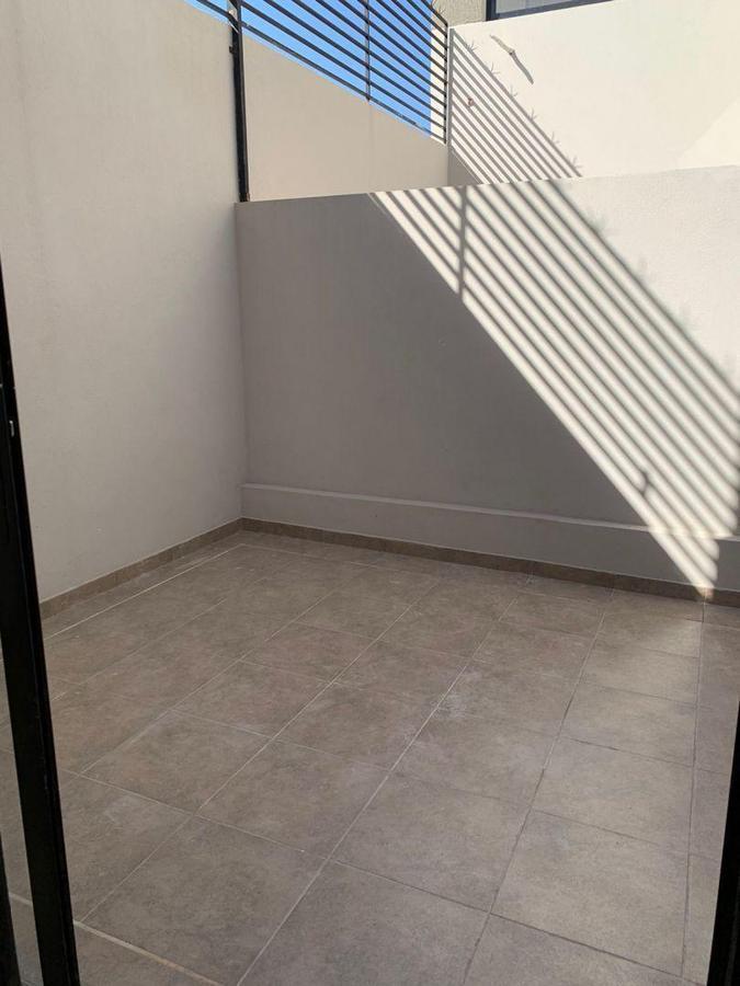 Foto de VENTA DEPARTAMENTO MONOAMBIENTE DIVISIBLE A ESTRENAR CON COCHERA Y, imagen 3