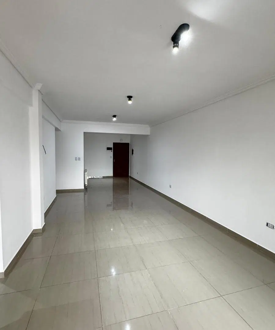 VENTA DEPARTAMENTO 4 AMBIENTES, BALCÓN CON PARRILLA, PATIO Y COCHERA en Villa Lugano, CABA. 4