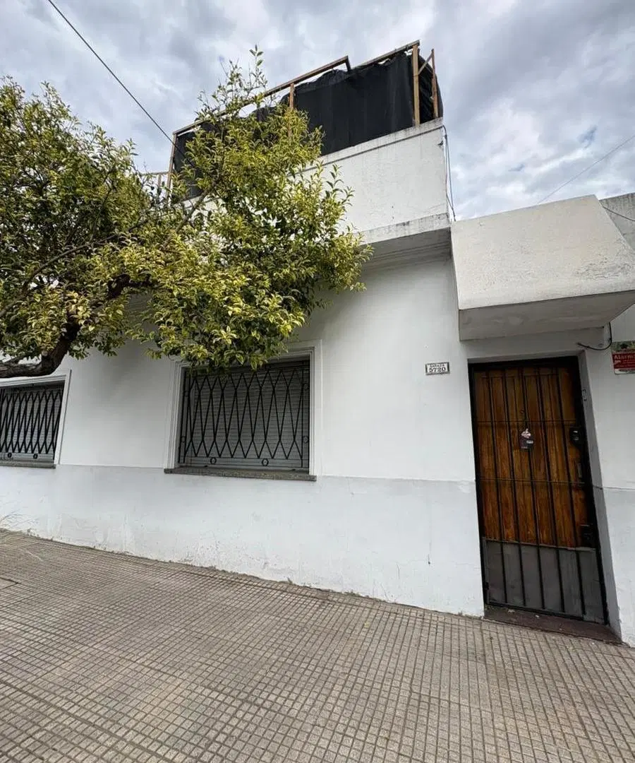 VENTA DEPARTAMENTO PH EN PLANTA BAJA 3 AMBIENTES CON TERRAZA EN VILLA LUGANO 8