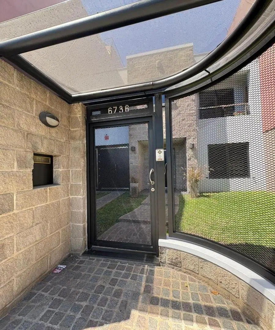 VENTA CASA MODERNA 5 AMBIENTES CON PILETA, QUINCHO Y GARAGE en Villa Lugano, CABA 5