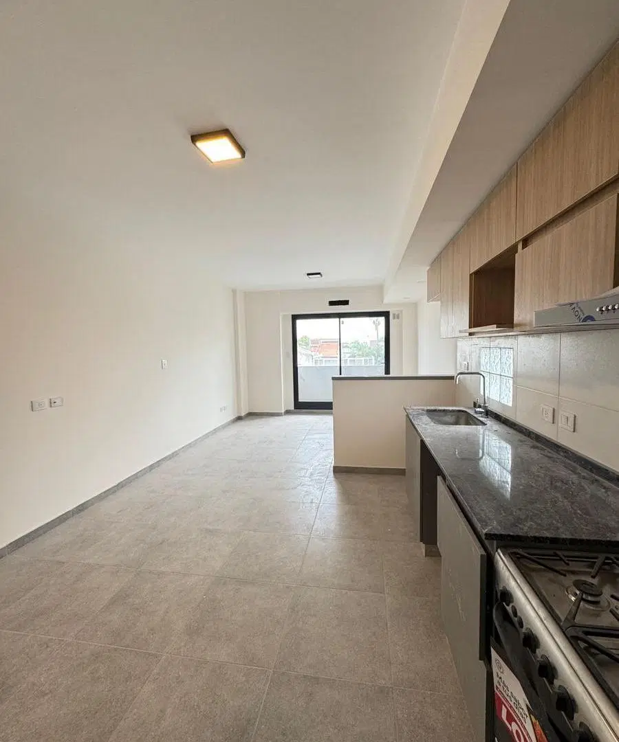 AVENIDA CRUZ 6346 8