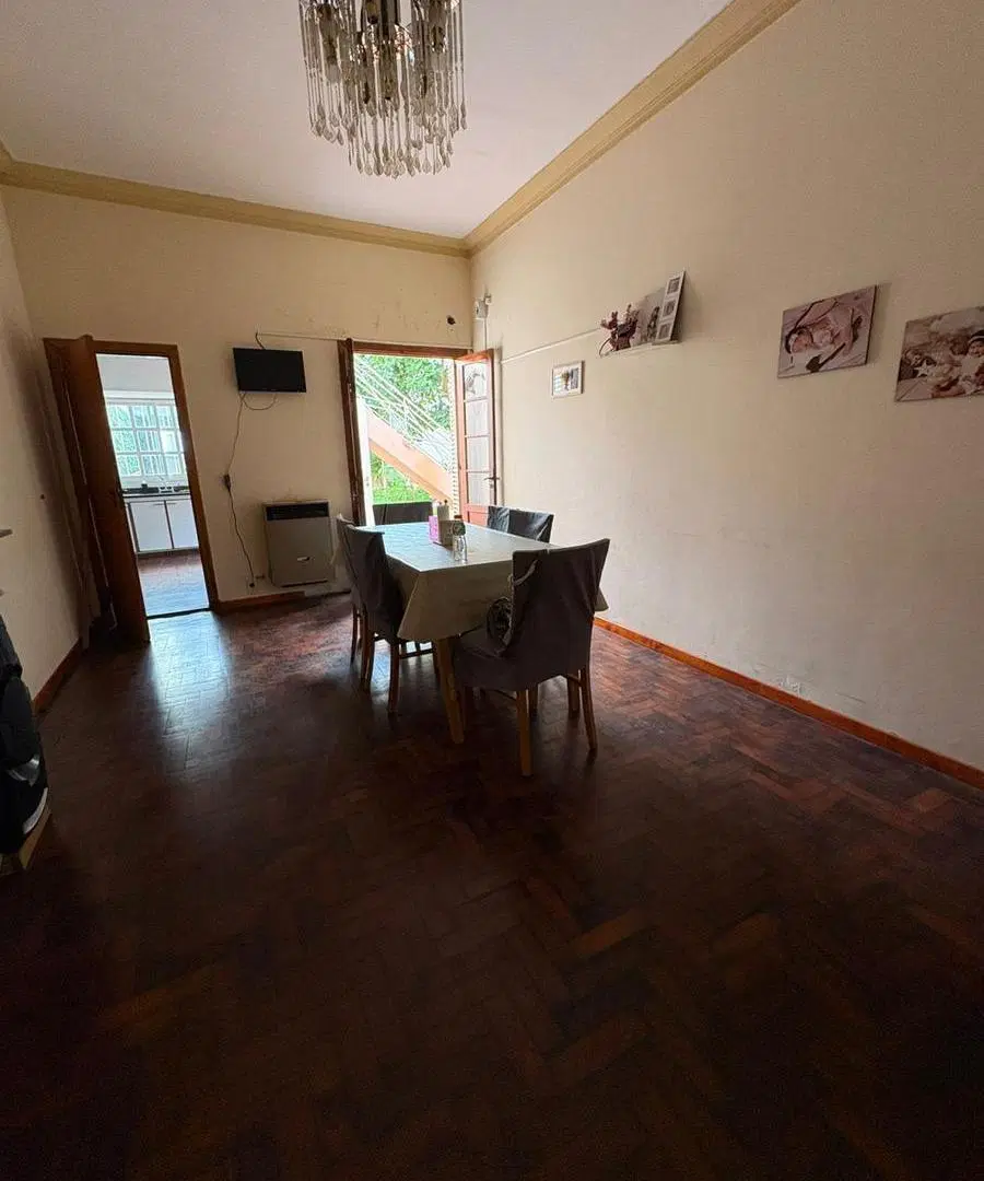VENTA CASA 3 AMBIENTES CON FONDO LIBRE Y TERRAZA en Villa Lugano, CABA 3