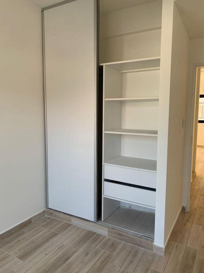 Foto de VENTA DEPARTAMENTO 2 AMBIENTES CON BALCÓN Y COCHERA A ESTRENAR en Villa, imagen 4