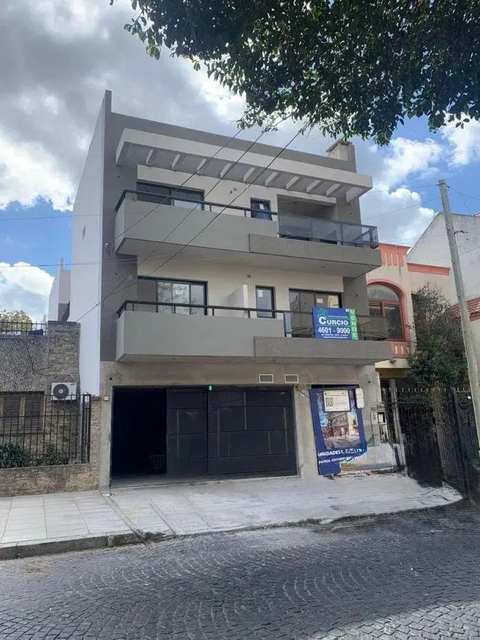 VENTA DEPARTAMENTO 2 AMBIENTES CON BALCÓN Y COCHERA A ESTRENAR en Villa Lugano, CABA 2