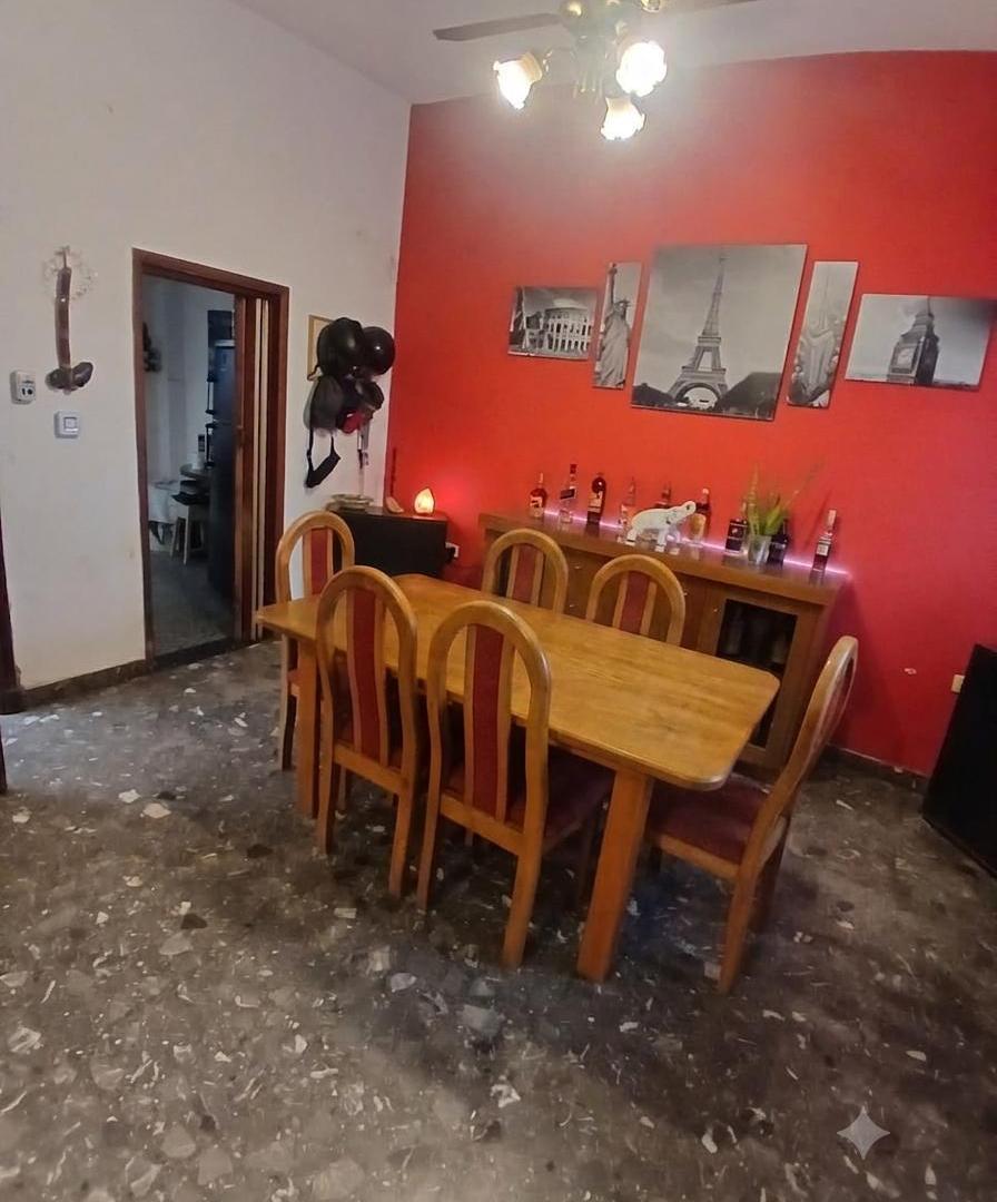 Foto de VENTA CASA 3 AMBIENTES CON COCHERA Y TERRAZA en Villa Lugano, CABA., imagen 4