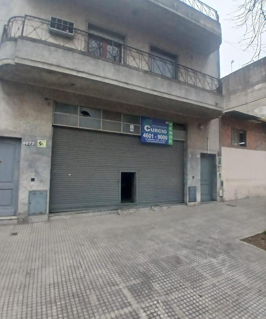 Foto de VENTA AMPLIO LOCAL COMERCIAL CON BAÑO A METROS DE CENTRO COMERCIAL, imagen 5