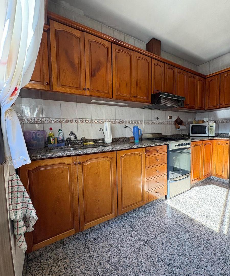 Foto de VENTA PISO ÚNICO 3 AMBIENTES CON COCHERA PARA 2 VEHÍCULOS, TERRAZA Y, imagen 4