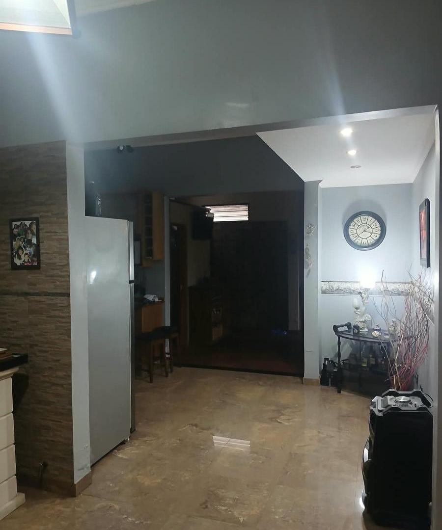 Foto de PH DE 5 AMBIENTES AL FRENTE CON TERRAZA, PARRILLA Y SUITE EN VILLA, imagen 3