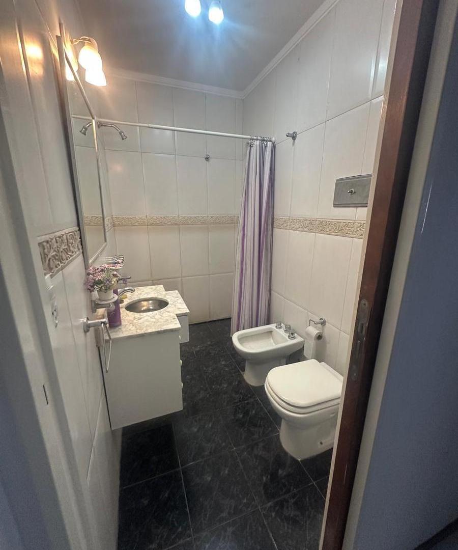 Foto de VENTA DÚPLEX 3 AMBIENTES CON ENTRADA INDEPENDIENTE en Villa Lugano, CABA, imagen 5