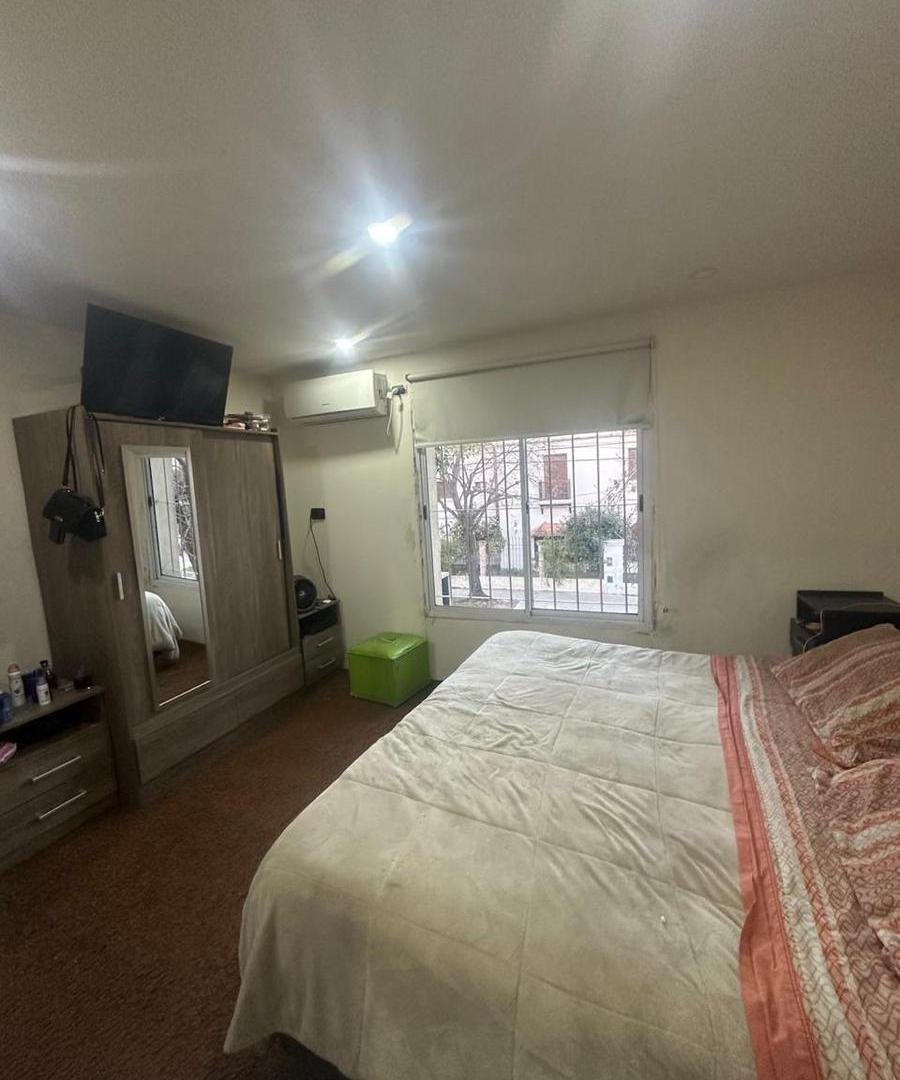 Foto de VENTA DE DEPARTAMENTO PH TIPO CASA 4 AMBIENTES en Mataderos, CABA, imagen 4