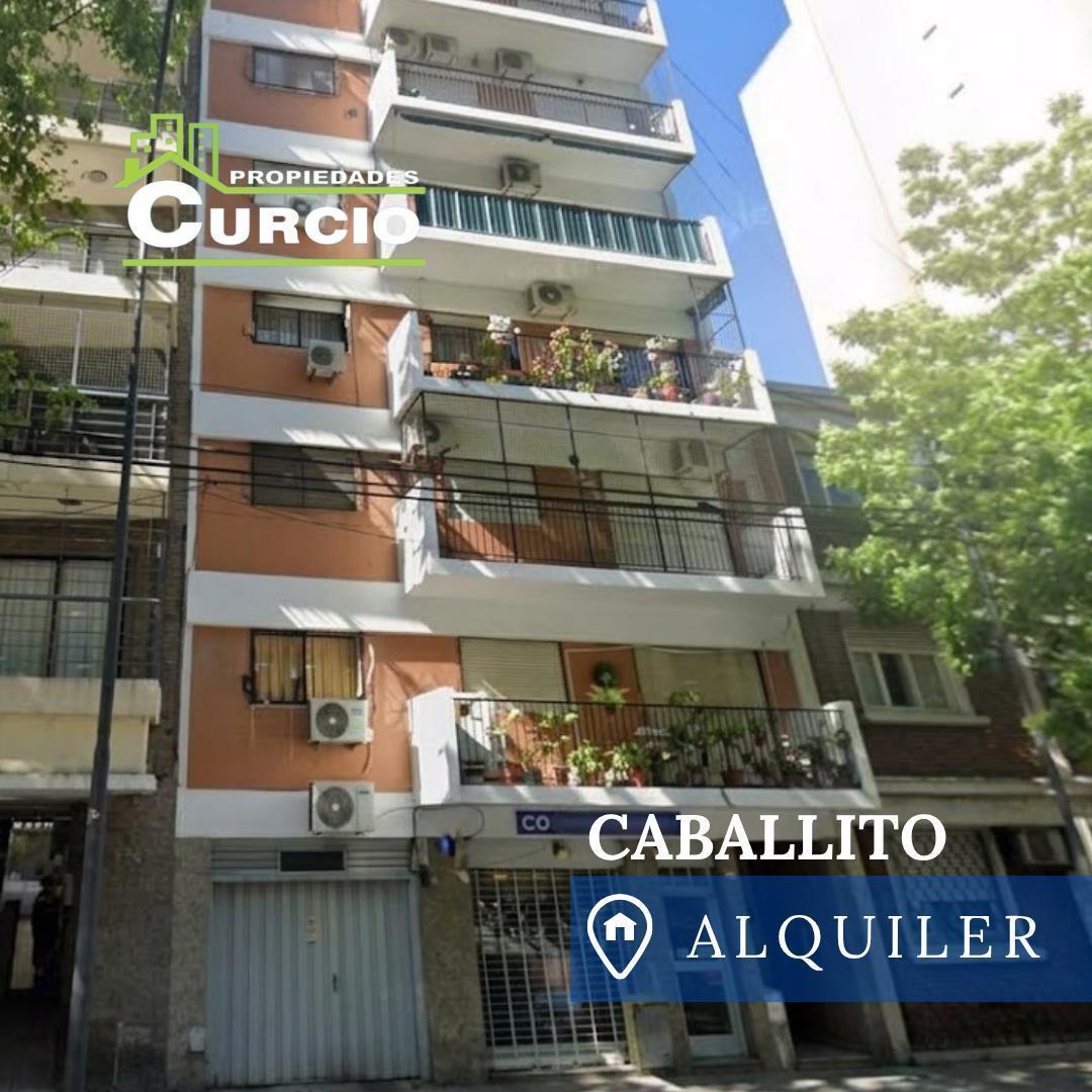 Foto de ALQUILER DE DEPARTAMENTO 2 AMBIENTES en Caballito, CABA, imagen 1