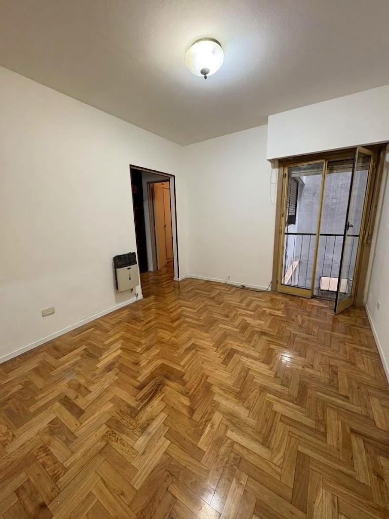 Foto de ALQUILER DE DEPARTAMENTO 2 AMBIENTES en Caballito, CABA, imagen 2