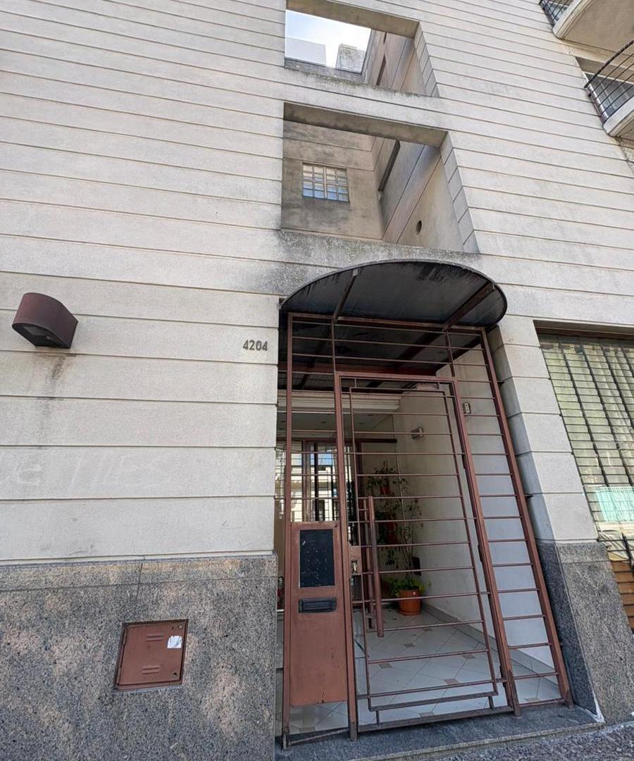 Foto de VENTA DE DEPARTAMENTO MONOAMBIENTE AL FRENTE APTO CRÉDITO en Villa, imagen 2