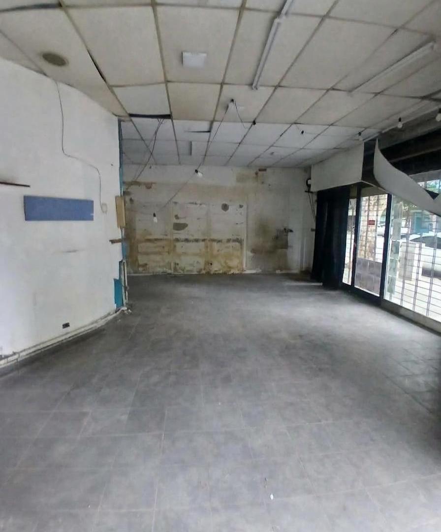 Foto de ALQUILER DE LOCAL COMERCIAL en Villa Lugano, CABA, imagen 4