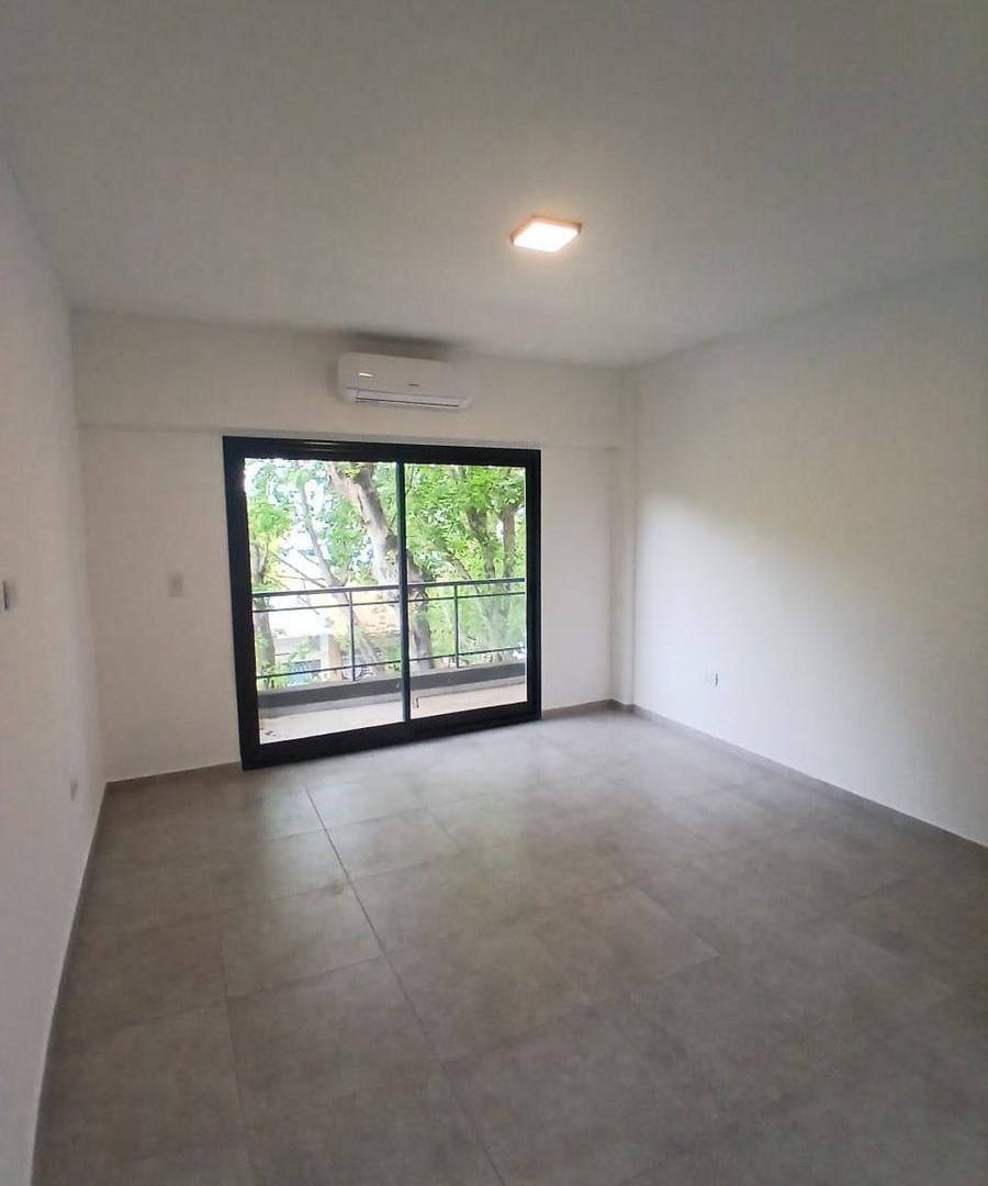 Foto de ALQUILER DEPARTAMENTO DE 2 AMBIENTES - VIVIENDA O APTO PROFESIONAL en, imagen 1