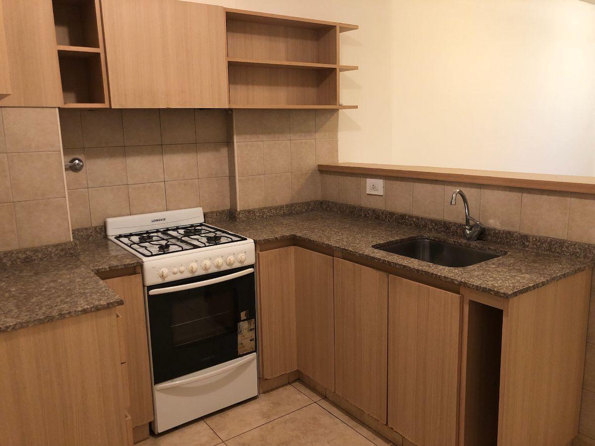 Foto de Departamento 2 ambientes c/ cochera en Quilmes, imagen 4