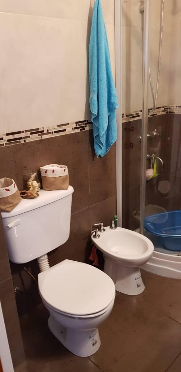 Departamento de Dos Ambientes en Quilmes Este. 2