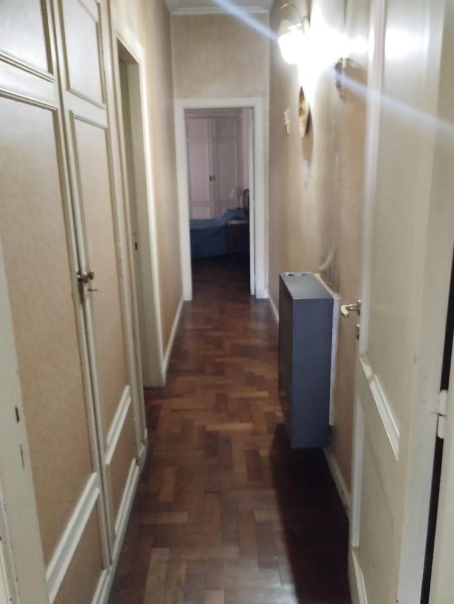 Departamento Cuatro Ambientes en Quilmes Centro. Sin Expensas. Apto Profesional. 4