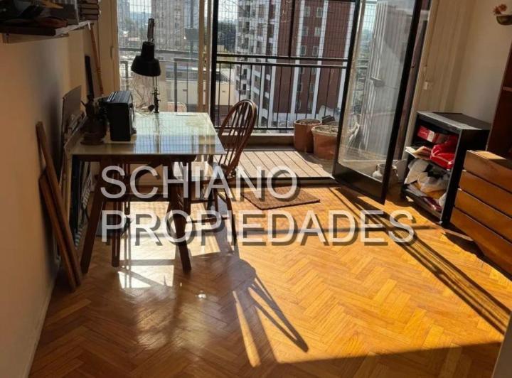 CUATRO AMBIENTES EN QUILMES CENTRO FRENTE A PLAZA SAN MARTIN. 4