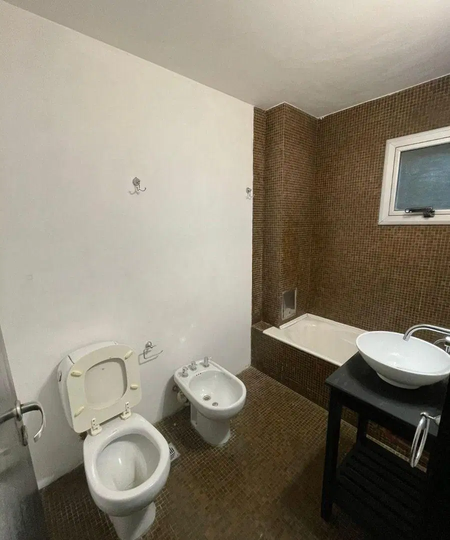 Departamento de dos ambientes tipo LOFT, en Quilmes Centro. 8